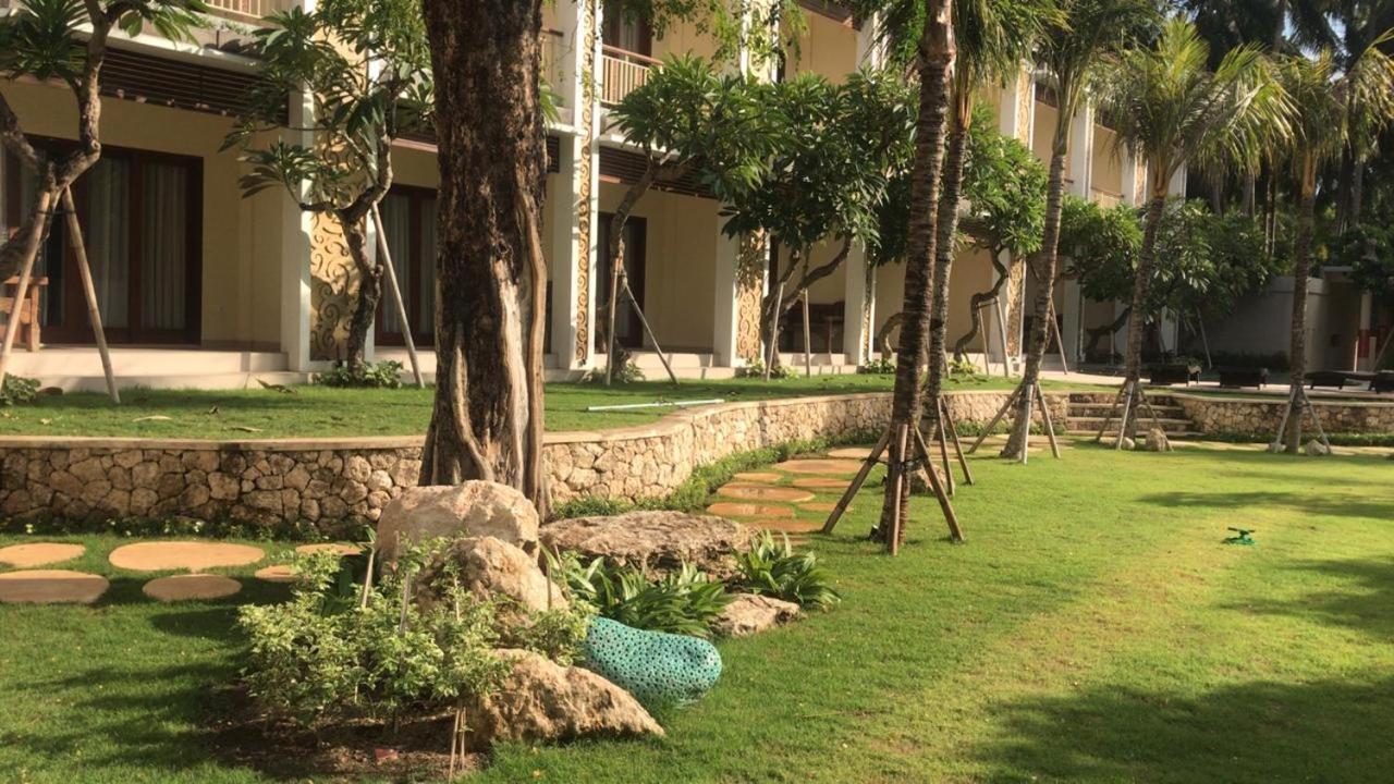 Akatara Hotel Toyapakeh 外观 照片