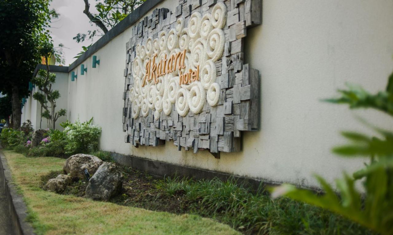 Akatara Hotel Toyapakeh 外观 照片